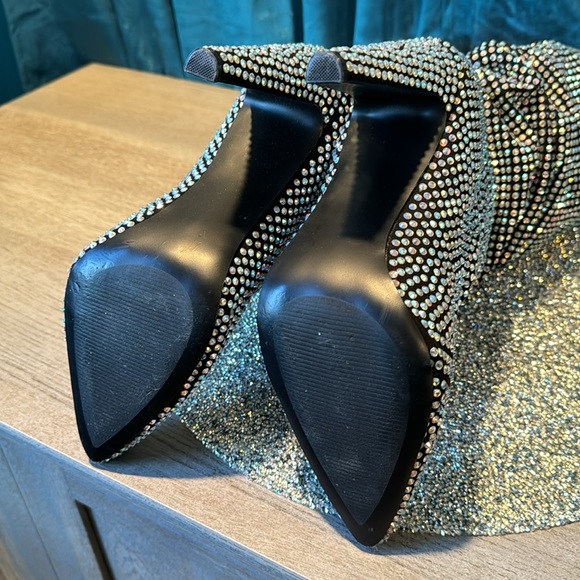 Steve Madden Crushing Rhinestone Boot - Picture 6 of 10